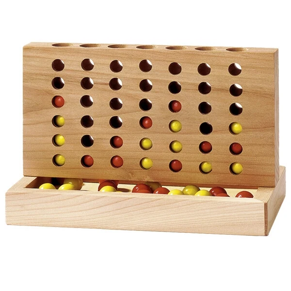 Vier gewinnt Spiel aus Holz