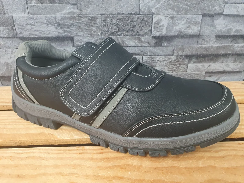 Magnus Herren Halbschuhe Gummisohle 1x Klett Schwarz Schuhe Gr. 42,44