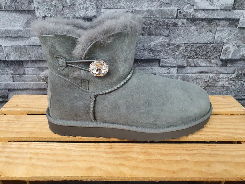 Original UGG Boots Bailey Button Bling Grau Mini Gr. 40, 41