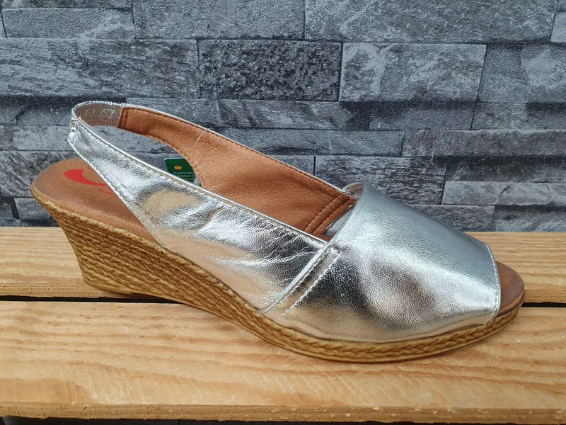 Damen Xusandal Spanien Comfort Sandalen Kailabsatz Silber & Schwarz