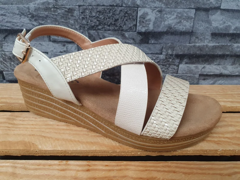 Damen Sandalette Riemchensandalen Kailabsatz Beige & Schwarz