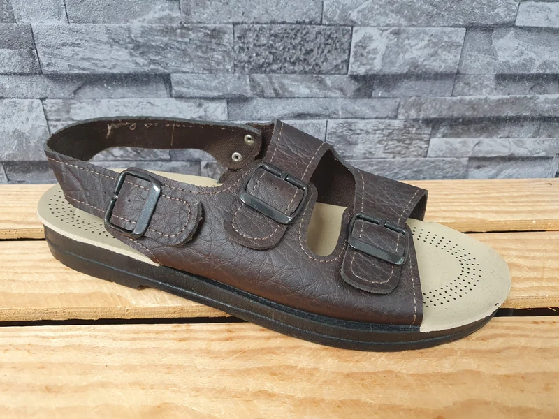Magnus Herren Sandalen Sandalette Schuhe Braun 3 x Schnalle Größe 41-46