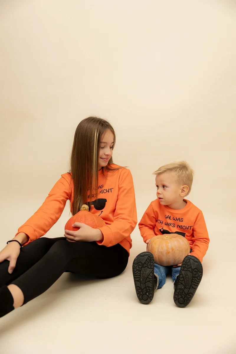 "Egal was ich war‘s nicht" Sweatshirt orange