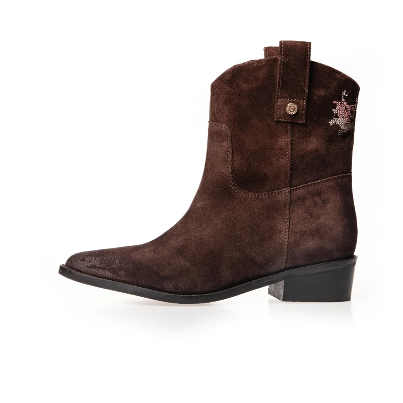 THE MONICE BOOT - BROWN