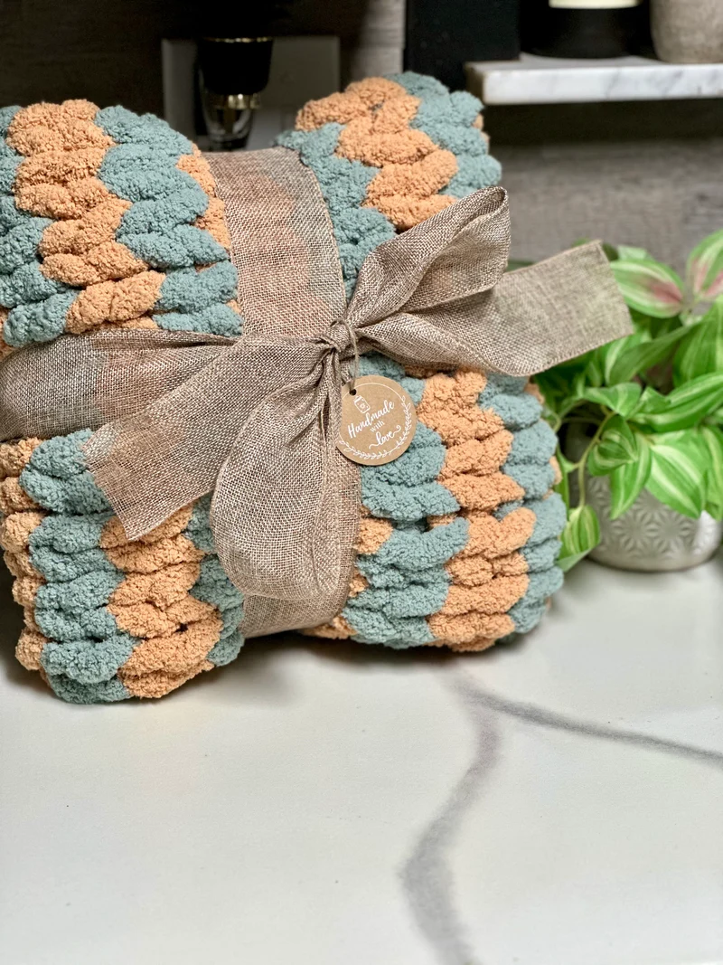 Custom Chunky Knit Blanket
