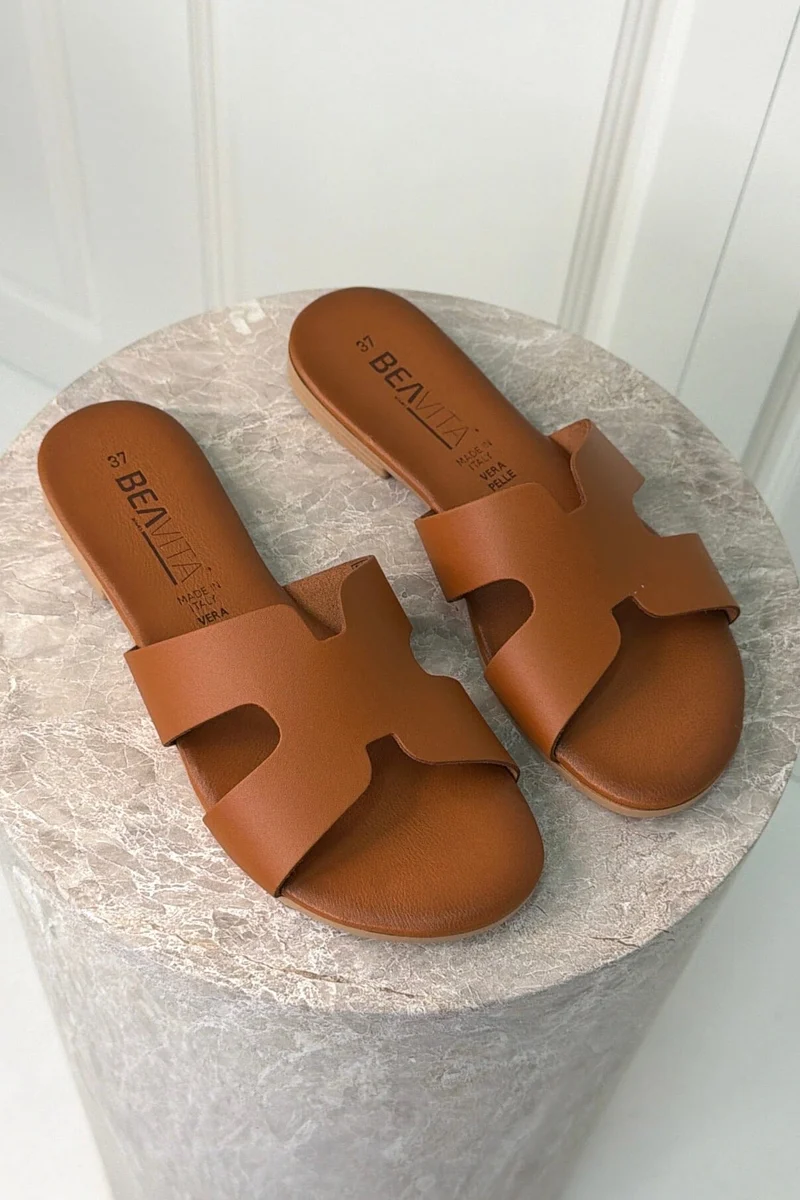 Bloom - Anthurium Sandals - Rust
