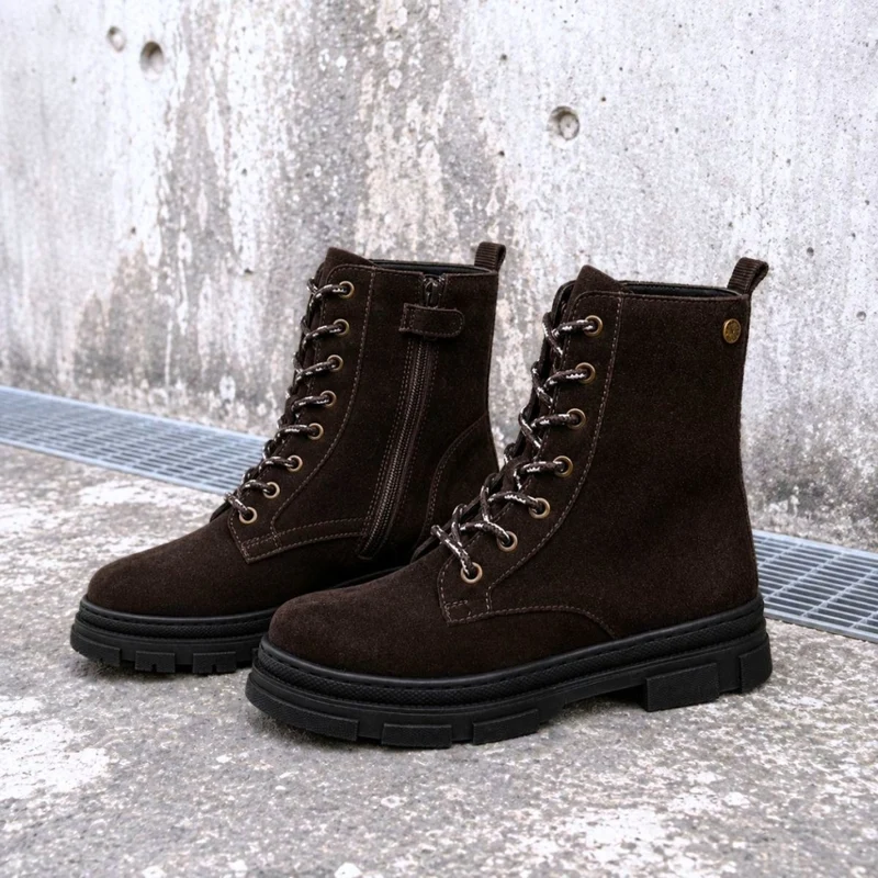 SISSY - DK BROWN