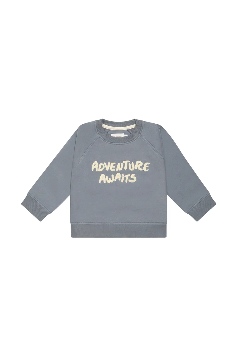 Unisex Oversized Sweatshirt 'adventure awaits' in blue