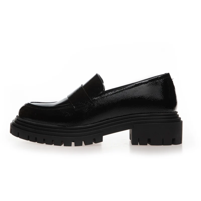 THE STREETS PATENT - BLACK PATENT
