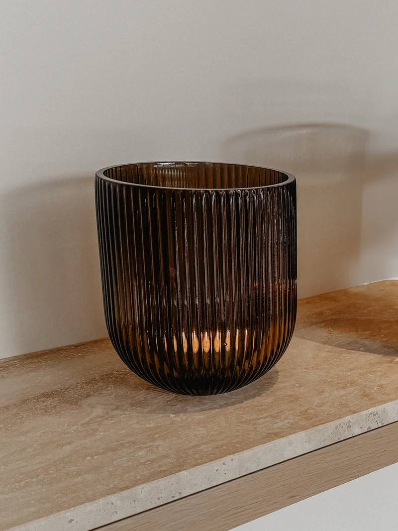 01.08.24 — The Stripe Vase Small / Brown
