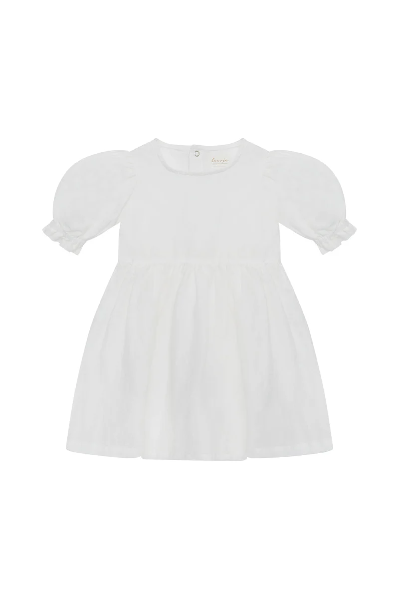 Leinenkleid mit Puffärmeln